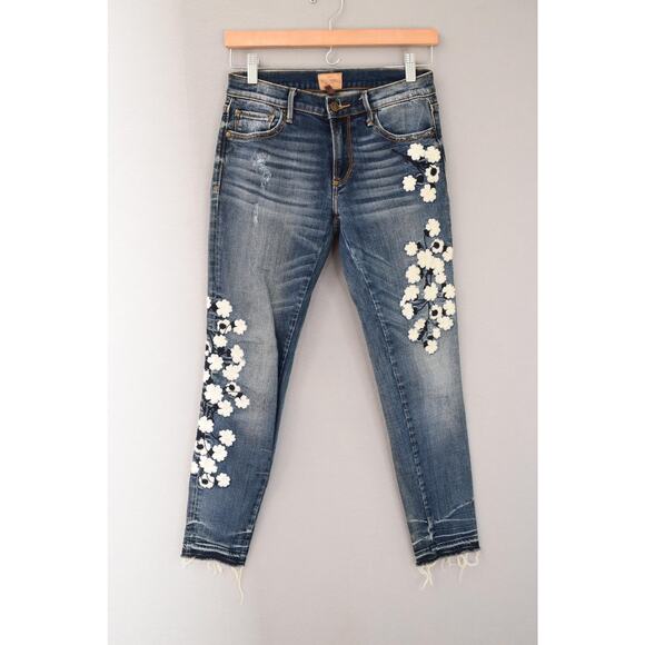 Driftwood Jeans Womens 25 Blue Embroidered Floral Marilyn Classic Fit Distressed - Picture 1 of 4